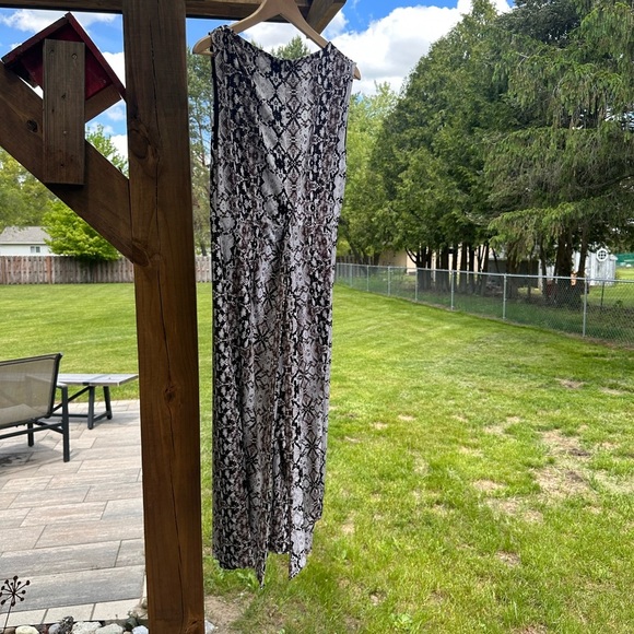 Nicole Miller Animal Print V-Neck Romper/Jumpsuit Women’s 10 - Picture 7 of 14